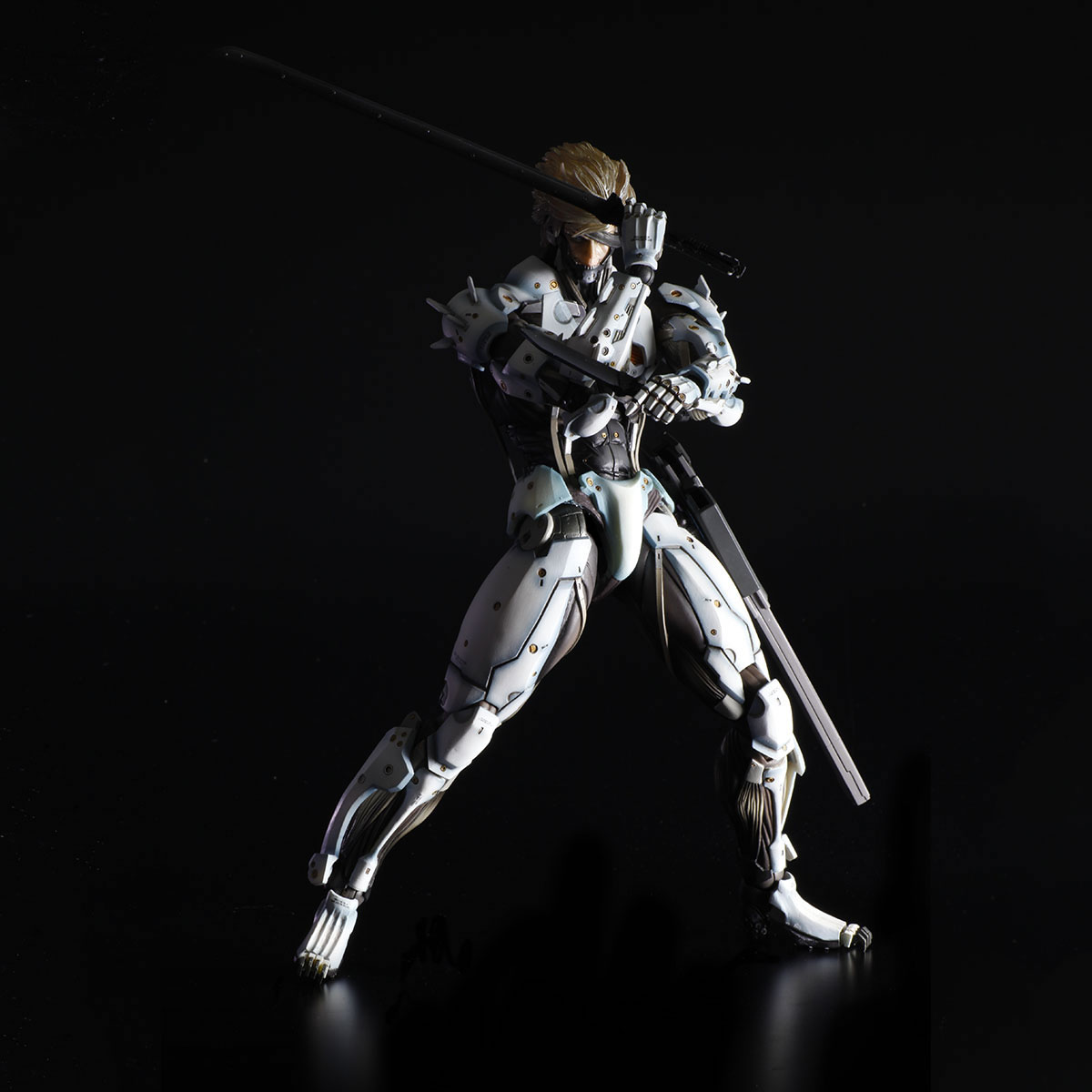 Le collector europen de Metal Gear Rising Revengeance