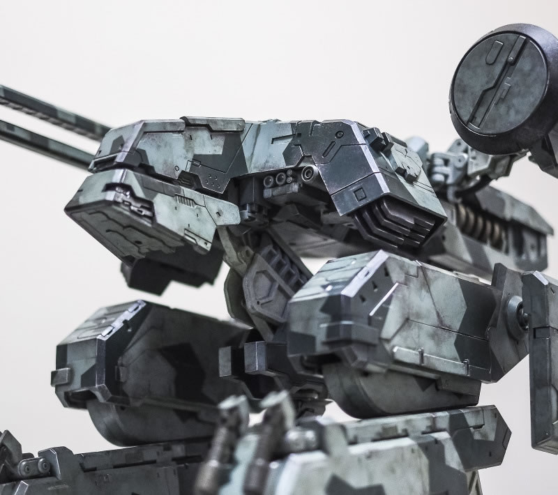 dballage du magnifique Metal Gear Rex sign Threea !