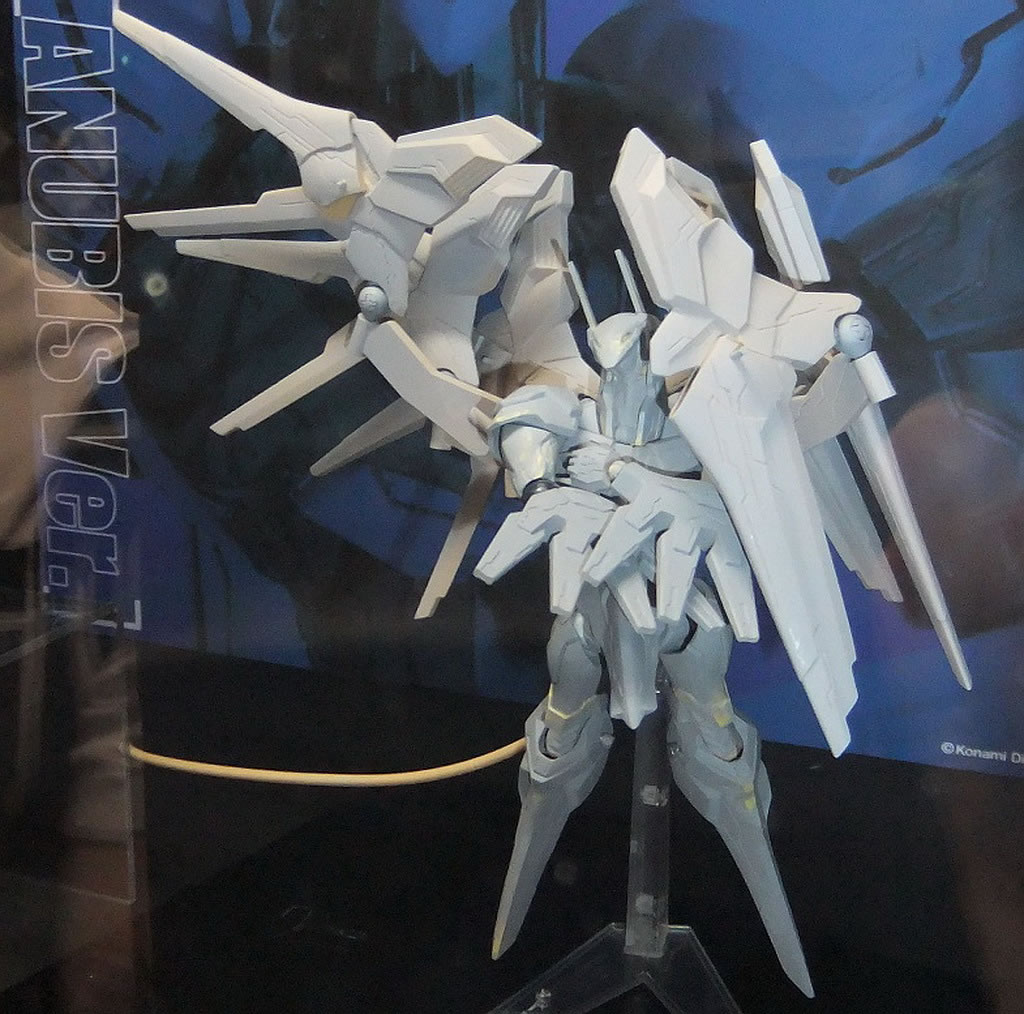 Figurine de Anubis et de Jehuty au Wonder Festival Summer 2011