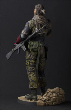 La statuette Gecco de Venom Snake en mille morceaux