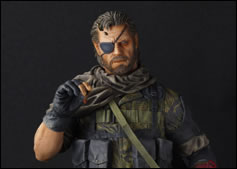 La statuette Gecco de Venom Snake en mille morceaux