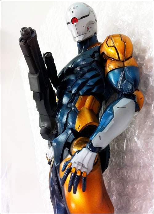 Gray Fox en Figurine