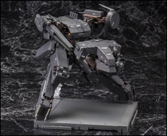 Un Metal Gear Rex noir chez Kotobukiya, sign Yoji Shinkawa