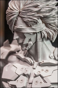 Des photos new-yorkaises pour les statuettes Gecco de Big Boss et Raiden