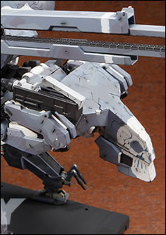 Les figurines Metal Gear Sahelanthropus de Sentinel et Kotobukiya : photos, prix et dates