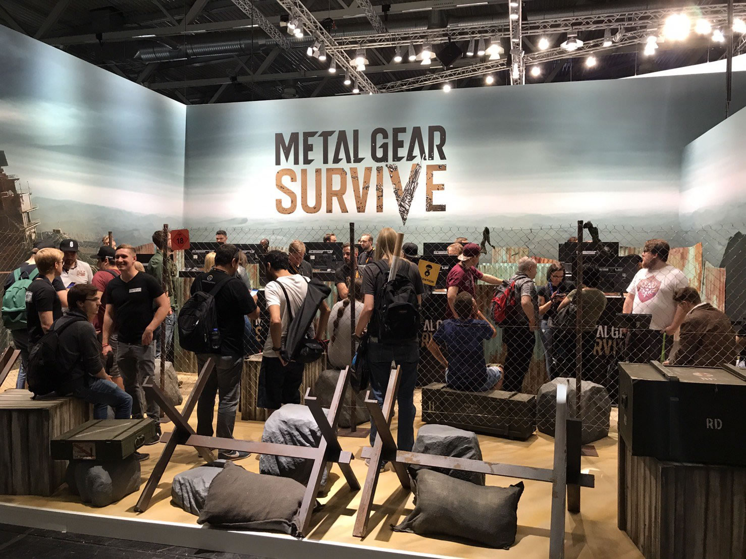 Metal Gear Survive prsente sa gestion de camp de base et quelques images