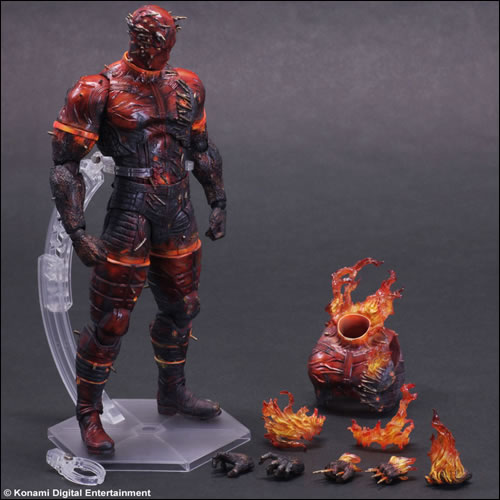 La figurine Play Arts Kay du Man on Fire, le dmon en flamme, date en images