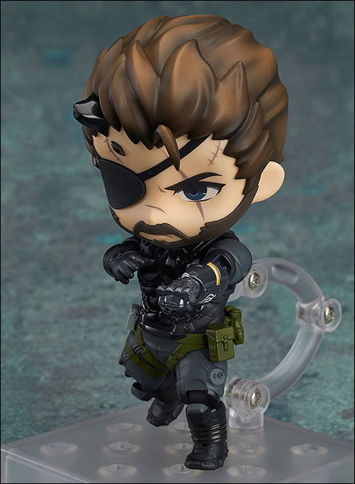 Des photos de la figurine Nendoroid de Venom Snake disponible en prcommande