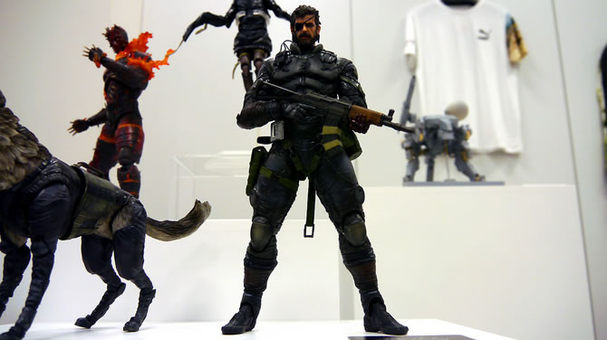 Une multitude de goodies prsents lors du Boot Camp de MGSV The Phantom Pain