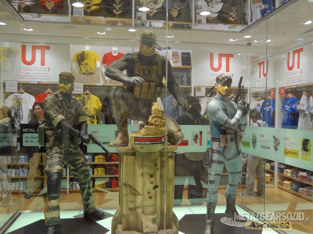 T-shirt Uniqlo Metal Gear fte son 25me anniversaire  Ginza !